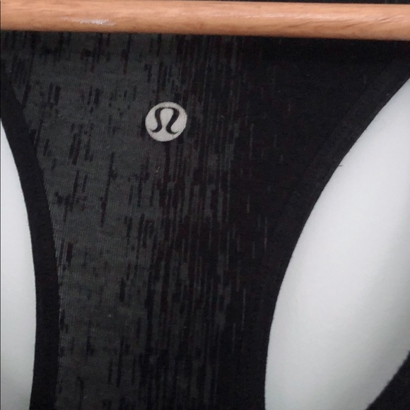 SOLD-Lululemon workout top - Picture 3 of 4